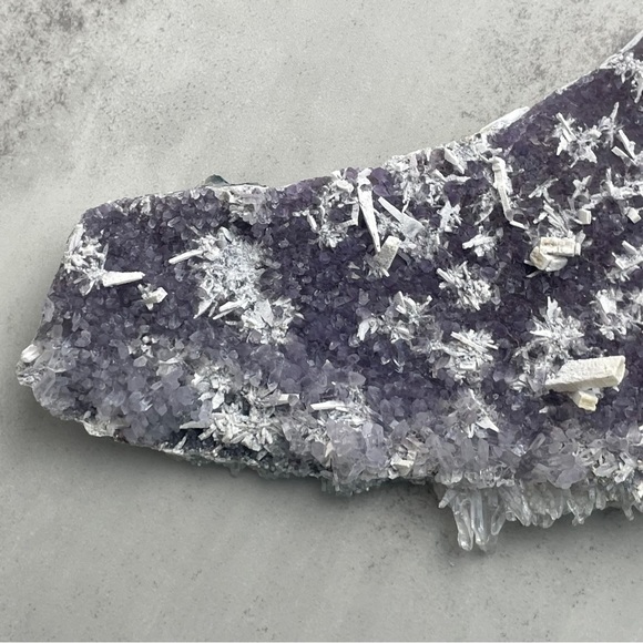 Amethyst Flower Plate With Calcite - Picture 10 of 17